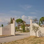 Отель Tenuta Asmara Luxury 3*